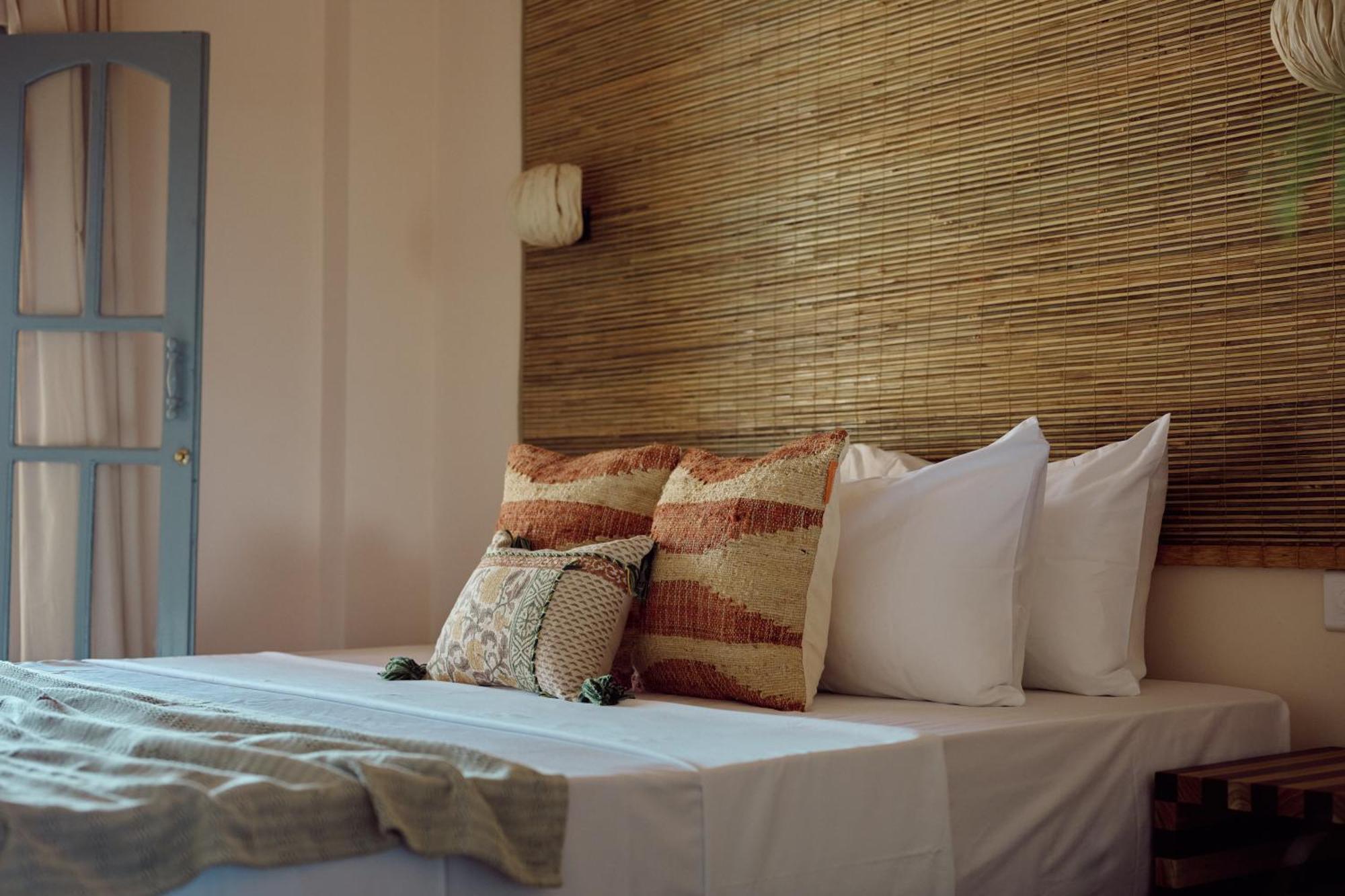 Gitano Surf Ahangama Beachfront Ngoại thất bức ảnh