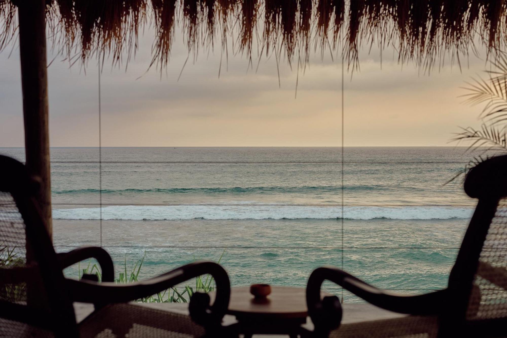 Gitano Surf Ahangama Beachfront Ngoại thất bức ảnh