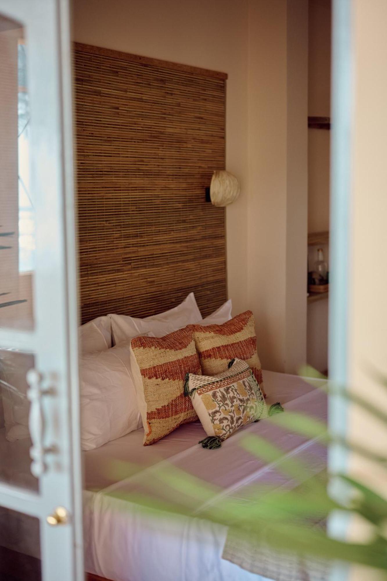 Gitano Surf Ahangama Beachfront Ngoại thất bức ảnh
